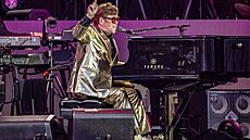 Elton John na festivalu v Glastonbury (25. ervna 2023)