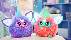 Furby od hra�ká�ské firmy Hasbro, model 2023