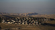 Pohled na �idovskou osadu Kedar na Západním b�ehu Jordánu (25. �ervna 2023)