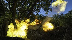 Ukrajinská armáda útočí k ruským pozicím v Doněcké oblasti. (20. června 2023)