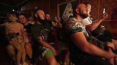 Náv�t�vníci záv�re�ného vystoupení sezony Chersonského hudebního a �inoherního...