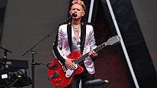 Martin Gore na londýnském koncert turné Depeche Mode k albu Memento Mori z...