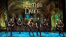 V listopadu do �eska p�ijede tane�ní soubor Rhythm of the Dance a p�iveze...