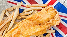 Fish and chips. Není typitjího jídla pro Británii, navíc tuto kombinaci...