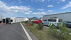 Nehoda nákladního auta na 22. kilometru dálnice D8 na Mlnicku. (21. ervna...