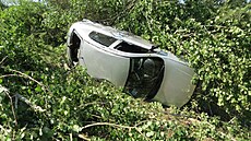 Nehoda osobního auta na D5 u Zbiroha. Po kolizi zem�el jeden mu�, dal�í �ty�i...