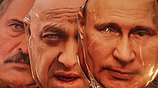 Masky Alexandra Luka�enka, Jevgenije Prigo�ina a Vladimira Putina v obchod� v...