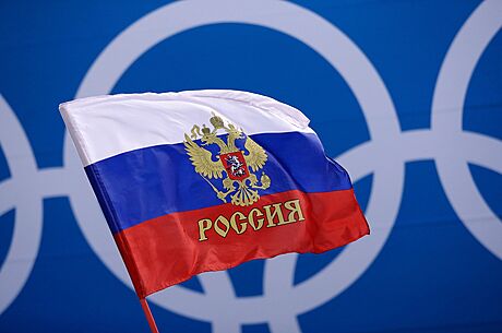 Ruská vlajka a olympijské kruhy? Naprosto nesluitelná mylenka.