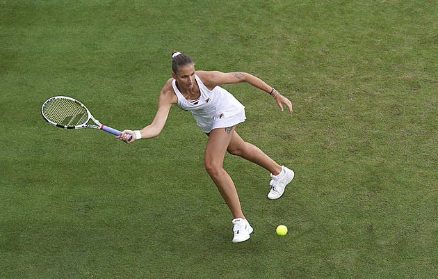 Plíšková a Linda Fruhvirtová zahájily turnaj na trávě v Nottinghamu vítězně