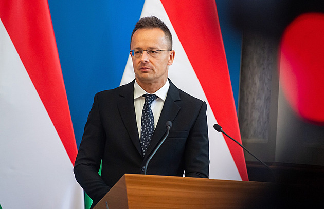 Maďarsko odmítá unijní azylový pakt. Nepustíme nikoho proti naší vůli, vzkazuje