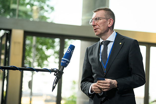 Lotyšsko má nového prezidenta, bude jím někdejší šéf diplomacie Rinkévičs