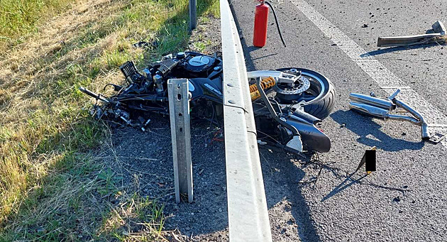 Na Pelhřimovsku havaroval motorkář, na místě zemřel