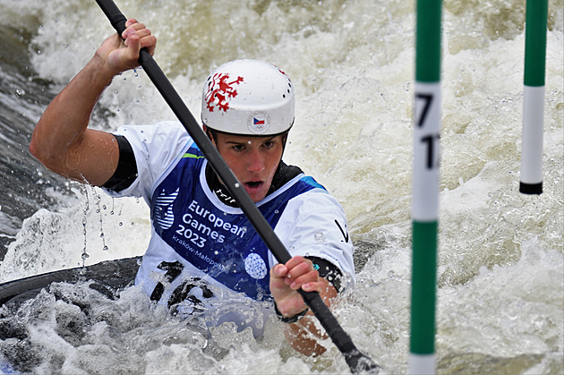 Všichni čeští kajakáři postoupili do semifinále MS ve vodním slalomu