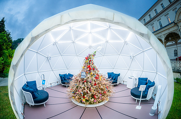 „Nadechněte se“ – instalace Jana Plecháče pro Svět bez kouře