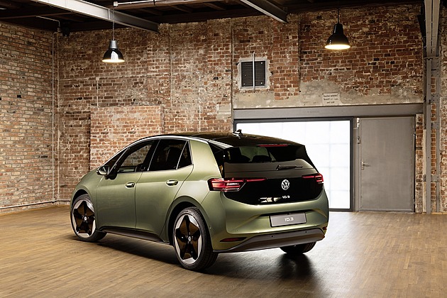 Škoda v Německu předjela BMW. Za letošek má druhé místo v elektromobilech