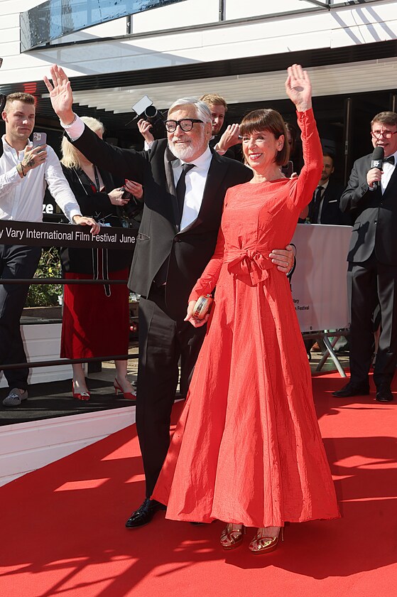 Ji�� Barto�ka a Andrea Barto�kov� na ukon�en� MFF KV (Karlovy Vary, 8. �ervence...