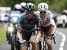 Australský cyklista Jai Hindley (Bora) na ele páté etapy Tour de France.