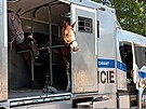Policisté na koních kontrolují chování turist v národním parku eské...
