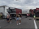 Dopravní nehoda na slovenských hranicích dálnice D2 (5. ervence 2023)