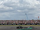 Lewis Hamilton ped domácími fanouky na Velké cen Velké Británie