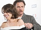 Clara a Ewan McGregorovi na nedlní tiskové konferenci v Hotelu Thermal (2....