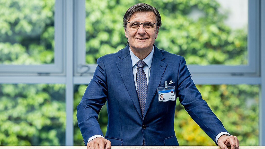 �editel Fakultní nemocnice v Hradci Králové Ale� Herman