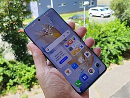 Honor 90