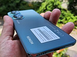 Honor 90