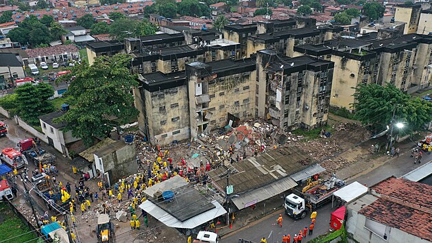 Na severovchod Brazlie se zhroutila obytn budova, zemelo nkolik lid. (7. ervence 2023)