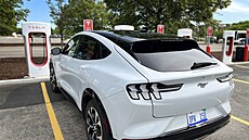 Také Fordy budou u Supercharger peené vaené.