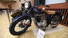 Výstava historických motocykl� v kulturním centru ve Vizovicích
