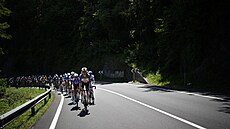 Peloton ve t�etí etap� Tour de France
