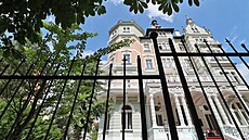 Finanní analytický úad zmrazil aktiva hotelu Savoy Westend v Karlových...