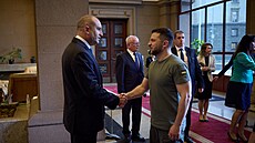 Bulharský prezident Rumen Radev pivítal v Sofii ukrajinskou hlavu stát...