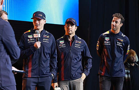 Max Verstappen hovoí na pedstavení monopostu Red Bullu pro sezonu 2023 - za...