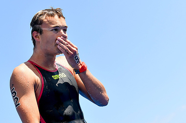 Dálkový plavec Straka byl na MS třináctý na 10 km, vyhrál favorit Wellbrock
