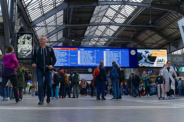 Vyhledat spoje od vlaků po letadla půjde na jednom místě, plánuje Evropská unie