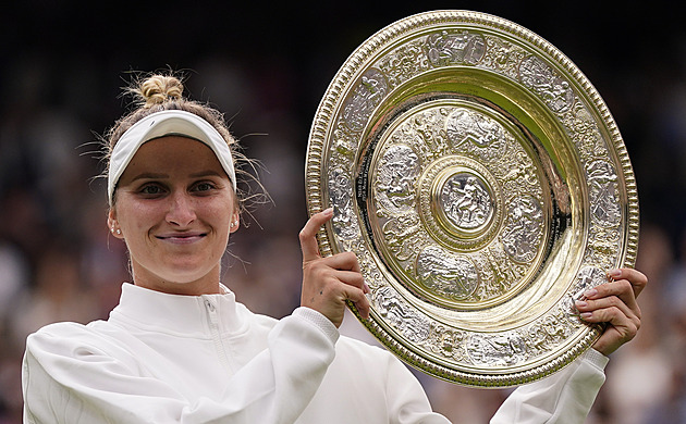 PŘEHLEDNĚ: Český triumf v ráji. Markéta Vondroušová ovládla slavný Wimbledon