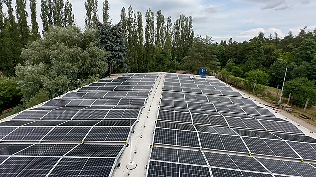 Na zeleném poplatku stát ušetří, lidé naopak zaplatí víc. Firmy i domácnosti čeká poplatek v maximální výši