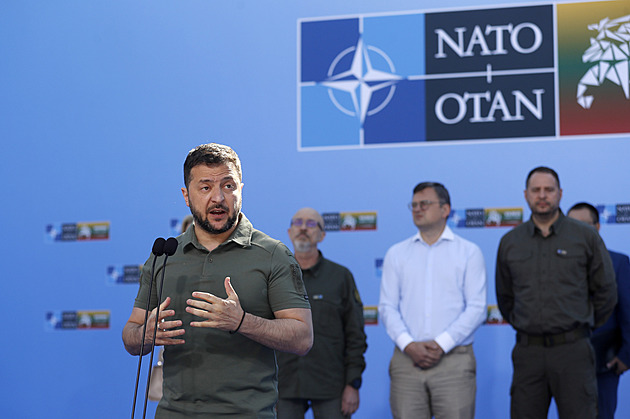 Summit dopadl dobře, ale ne ideálně, řekl Zelenskyj. Chválí novou várku pomoci