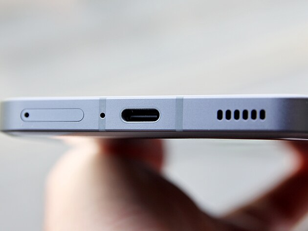 Nothing Phone (2)