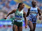 ShaCarri Richardsonová a Shericka Jacksonová v cíli sprintu na 100 metr bhem...