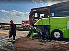 Záchranái zasahují u váné nehody dvou autobus na dálnici D2 u Brna. Zranilo...