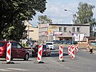 Stavebn� pr�ce na k�i�ovatce ulic Z�padn� a �umavsk� v Karlov�ch Varech.