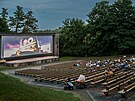 Letn� kino �ir�k v Hradci Kr�lov�.