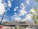 Pohled na nov stadion Hradce Krlov, kter m ped zatkem ligy pote s...
