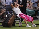 Uns Dábirová vstebává zklamání z prohraného finále Wimbledonu.