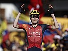 Carlos Rodríguez oslavuje výhru ve trnácté etap Tour de France