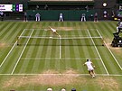 Kvitová vyhoela v osmifinále Wimbledonu