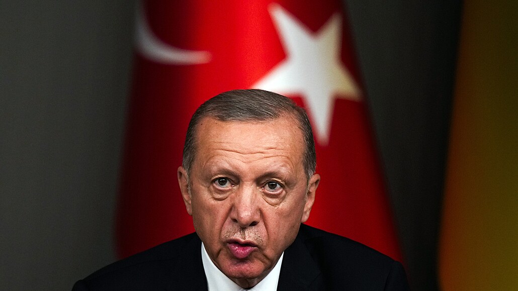 Turecký prezident Recep Tayyip Erdogan  (8. ervence 2023)